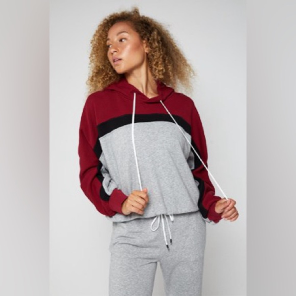 Fourlaps Rush pullover hoodie NWOT